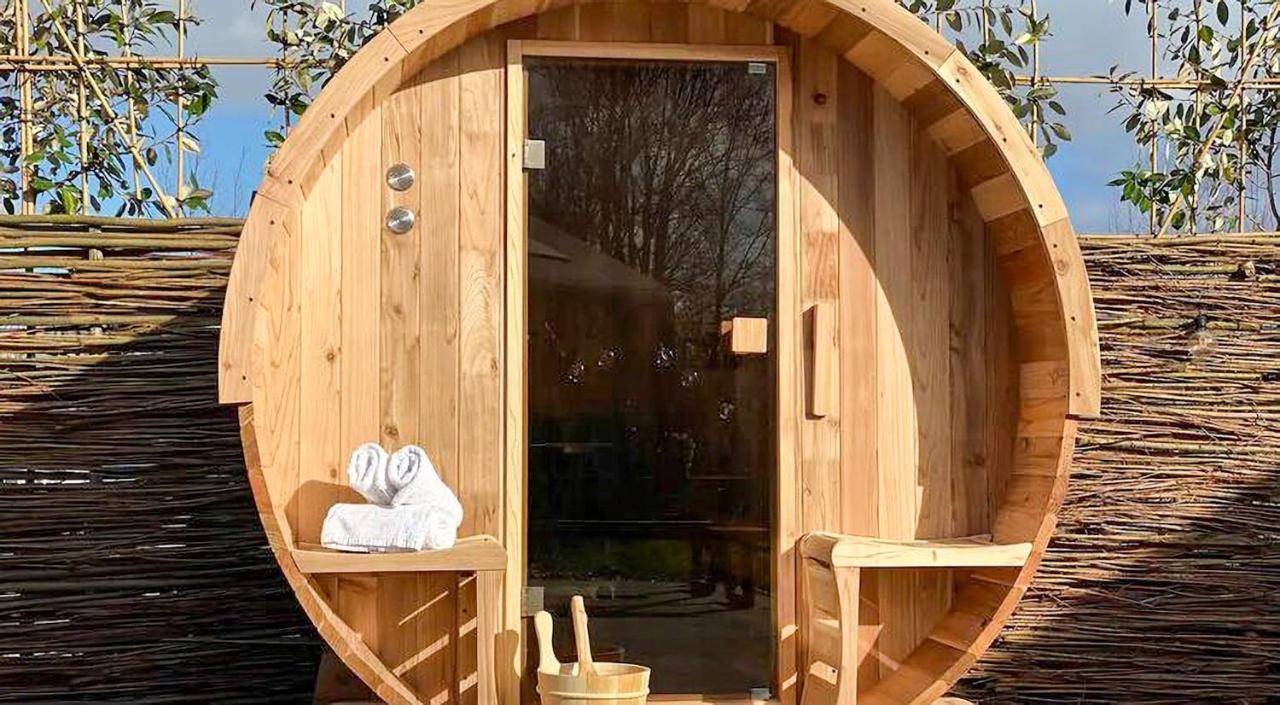 Bed & Wellness Klein Knorrestein With Private Hottub And Sauna And Tandembike Rental Included In Price Almere Exterior foto